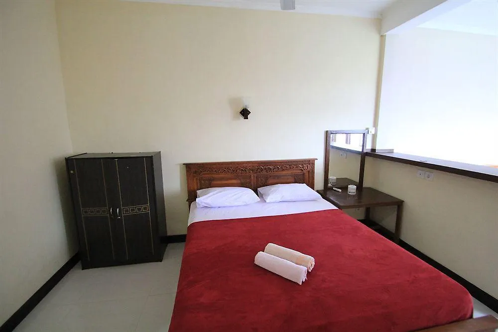 Beneyasa Beach Inn 2 庫塔